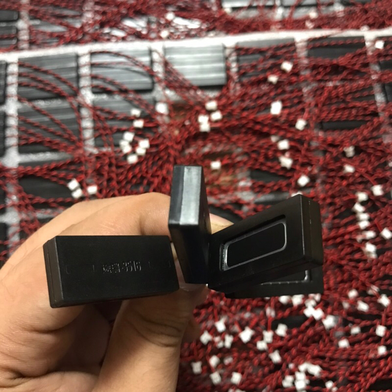 Loa chế laptop 3516 nhỏ gọn âm thanh to