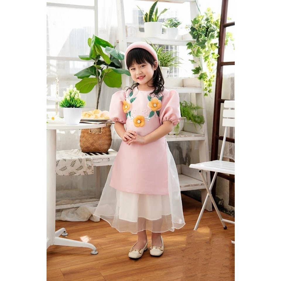 Áo Dài Thêu Hoa Vàng