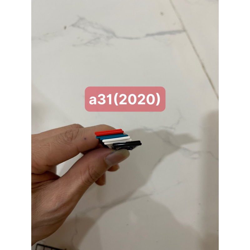 Khay sim oppo a31