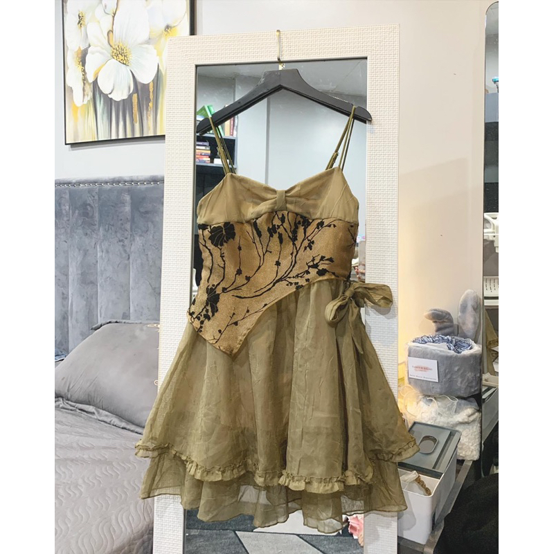 Váy 2 dây Mary Jane