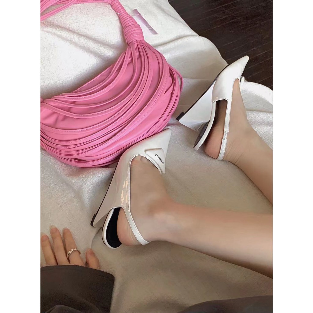 G657 , G658- QUỐC MĂT TAM GIÁC ĐẾ XUỒNG