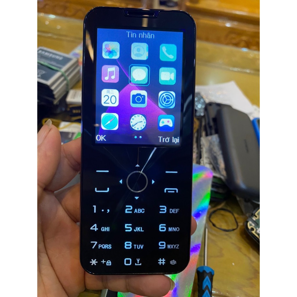 Điện thoại F14pro bàn phím