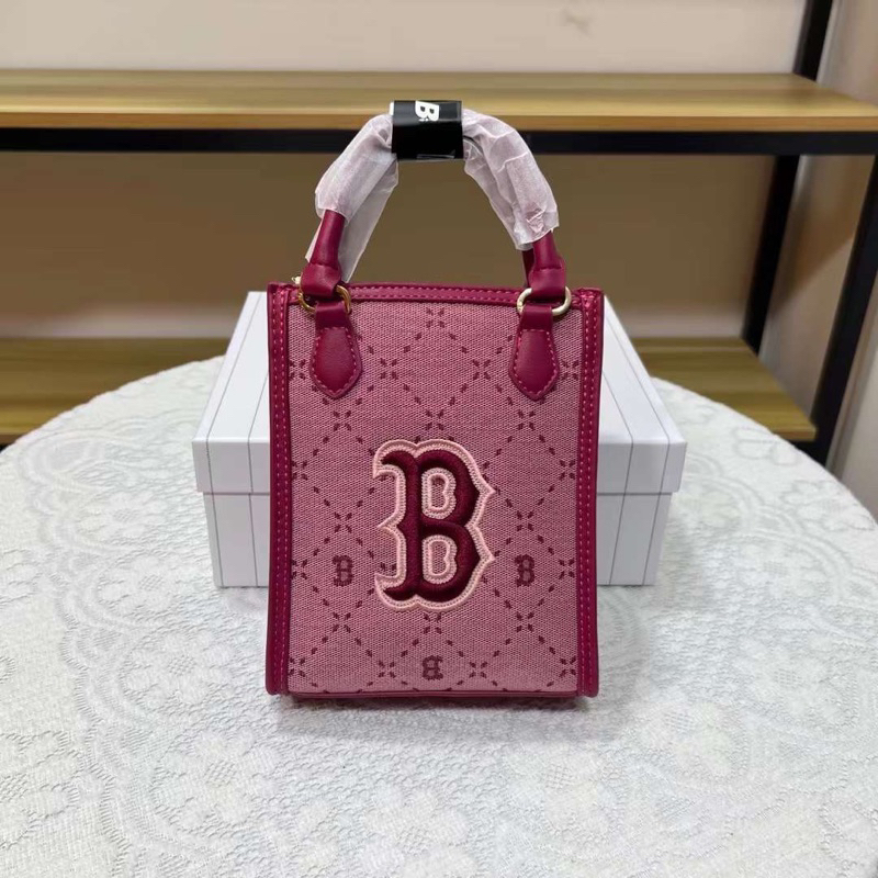 𝗧𝘂́𝗶 𝗠𝗟𝗕 𝗖𝗹𝗮𝘀𝘀𝗶𝗰 𝗠𝗼𝗻𝗼𝗴𝗿𝗮𝗺 𝗝𝗮𝗰𝗾𝘂𝗮𝗿𝗱 𝗡𝗬 𝗬𝗮𝗻𝗸𝗲𝗲𝘀