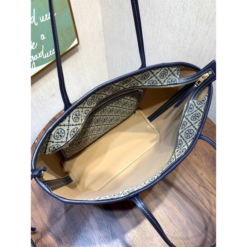 Túi Burch T Monogram Tote xịn sò