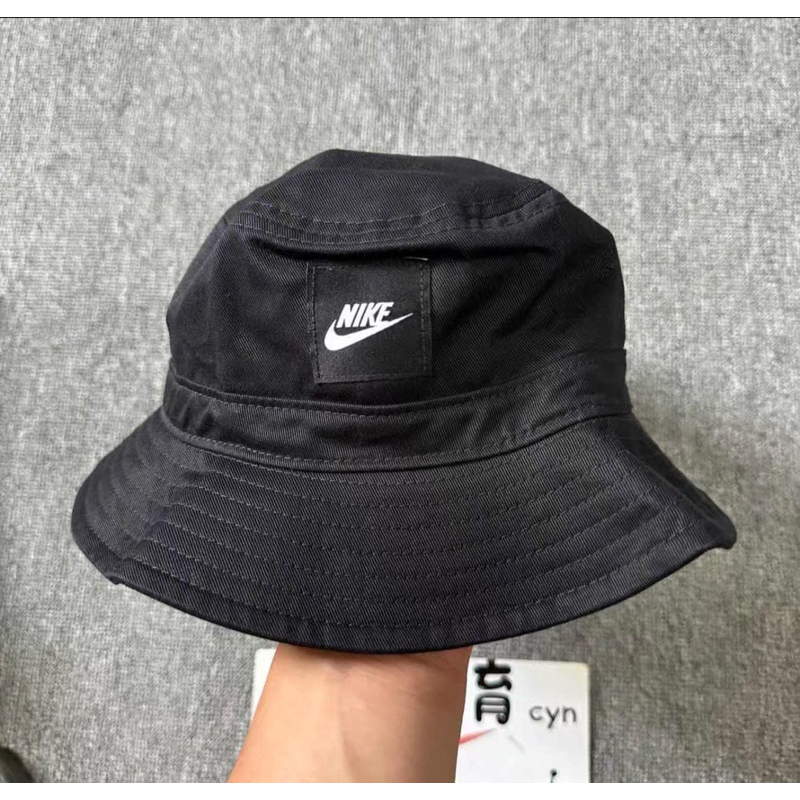 Mũ nike ĐEN/trắng CZ6125