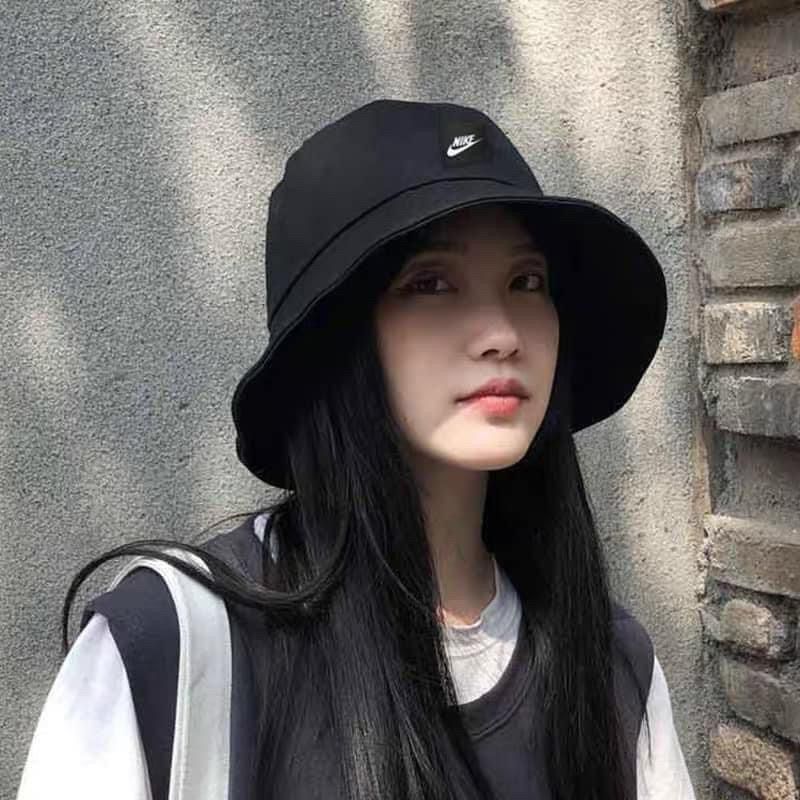 Mũ nike ĐEN/trắng CZ6125