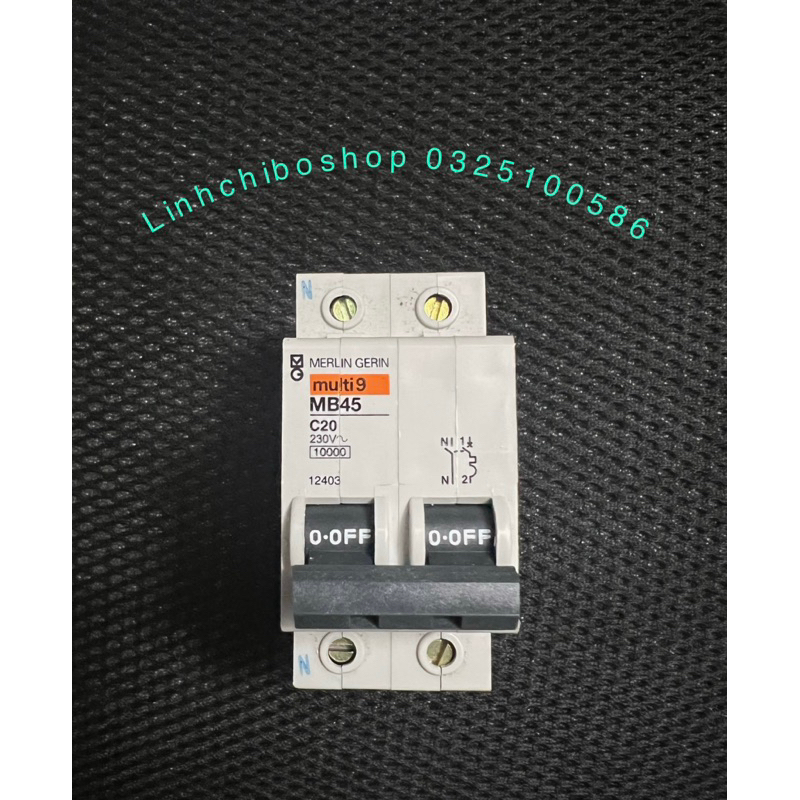 Aptomat Schneider sale sập sàn