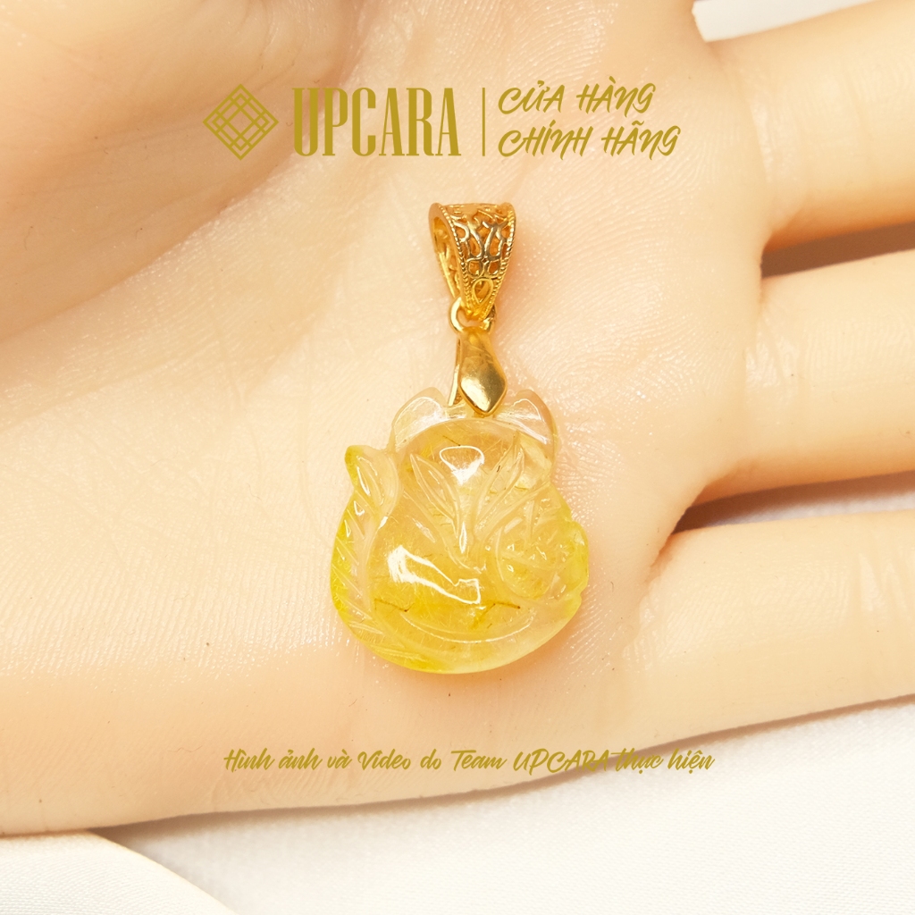 Mặt dây chuyền hồ ly ôm hoa mẫu đơn chất liệu thachanh tóc vàng thiên nhiên UPCARA