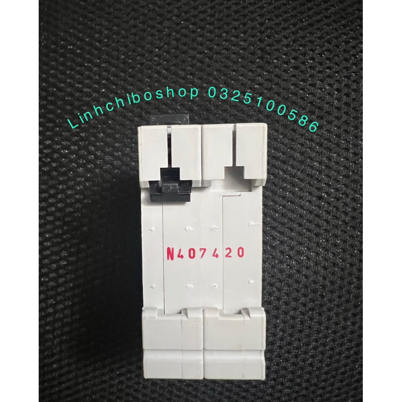 Aptomat Schneider sale sập sàn