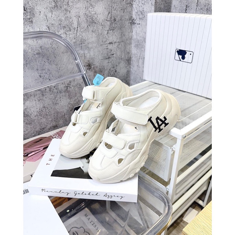 Giày thể thao sục nữ rọ kem đế 5 phân chữ NY đen &NY xanh