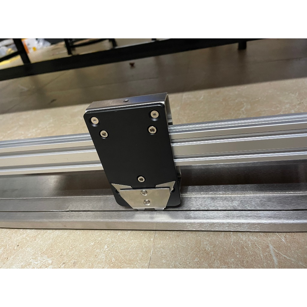 BÀN ĐÓNG GÓI, BÀN THAO TÁC, BÀN ĐÓNG HÀNG, BÀN ĐÓNG SẢN PHẨM BẰNG THÉP SƠN TĨNH ĐIỆN