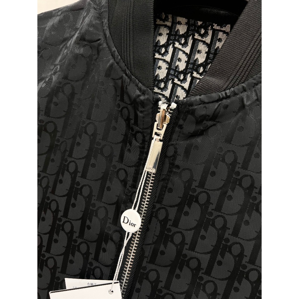 Áo Khoác Bomber DIO Logo Thêu Cực Net - Áo Nỉ Bomber DIO Logo Siêu Hot