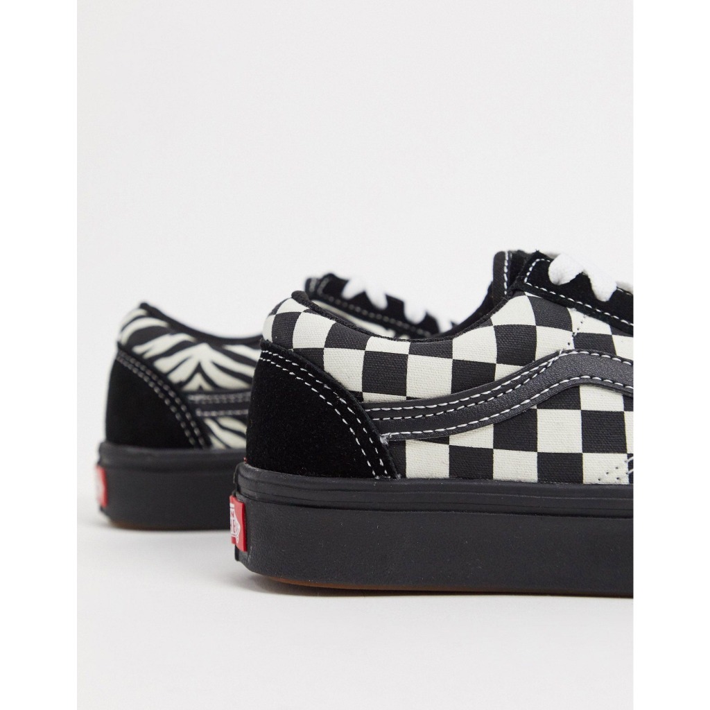 Giày VANS. Mẫu unisex dành cho cả nam và nữ. Siêu nhẹ và êm ái. Hàng chính hãng, xịn 100%