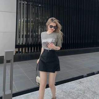 Set áo thun họa tiết gấu và quần giả váy