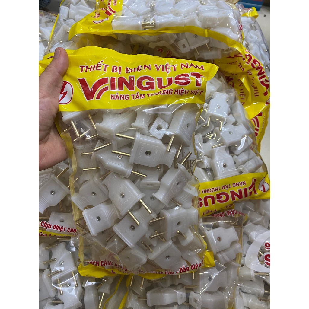 Gói 50 phích cắm điện Lan Phượng