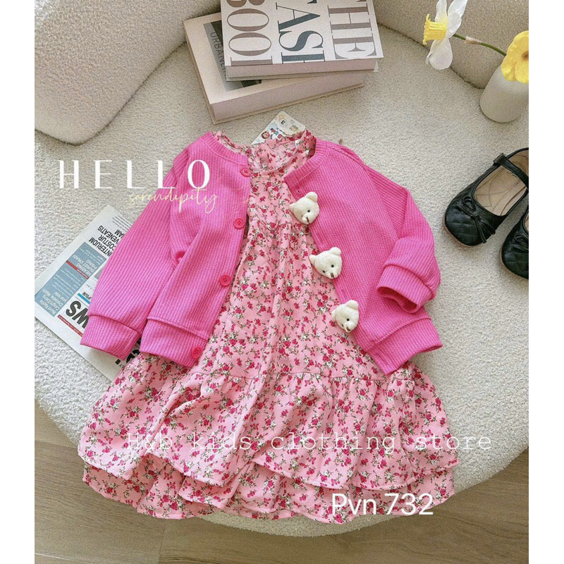 Set áo khoác len đính gấu thật kèm váy tay dài lụa hàn siêu xinh size10-25kg