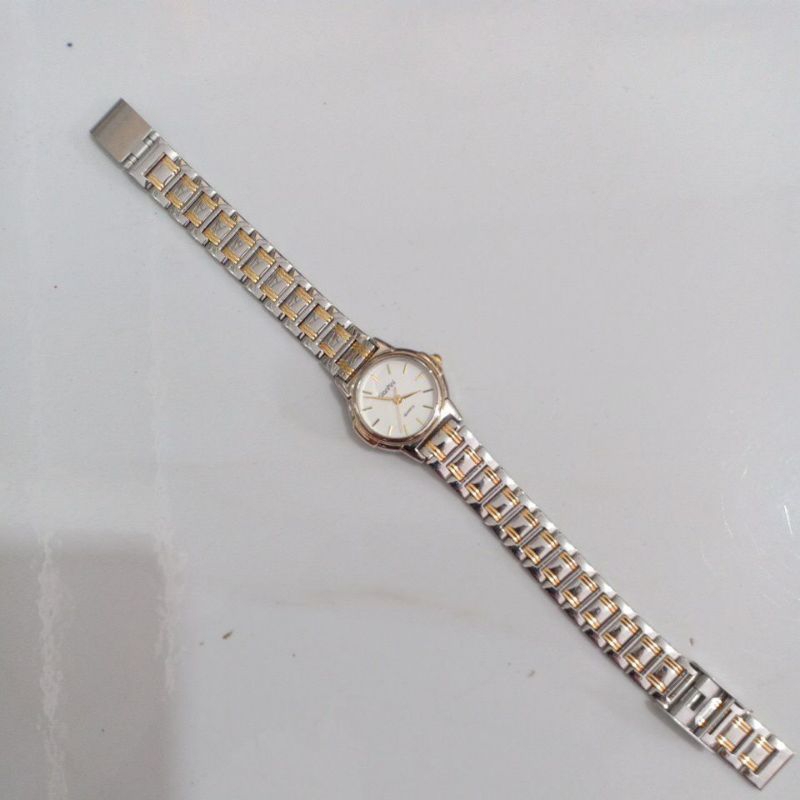 Đồng hồ si nữ hiệu GIANPINI demi độ mới cao 95%