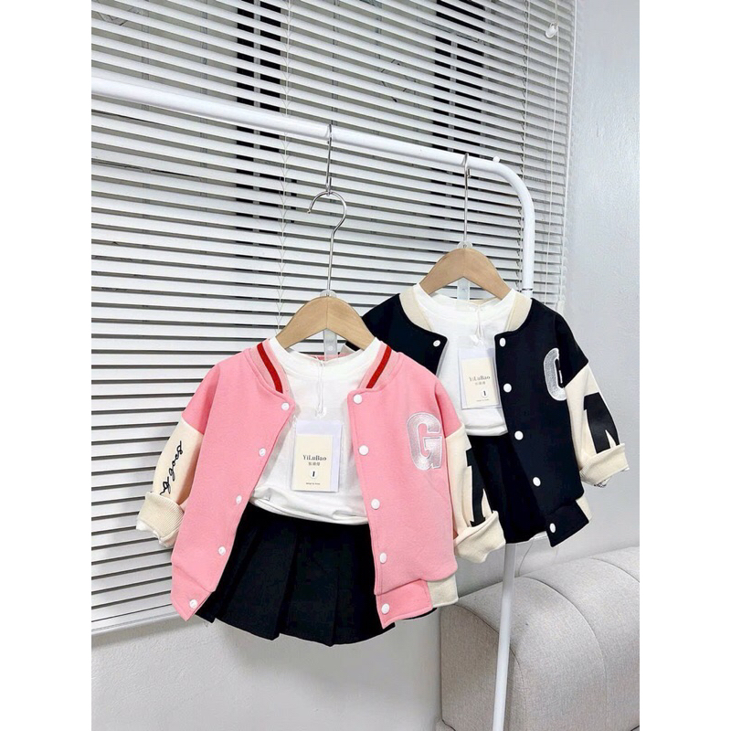 Set ba chi tiết áo khoác bomber kèm áo và chân váy đen xếp ly 10-28kg giá sỉ