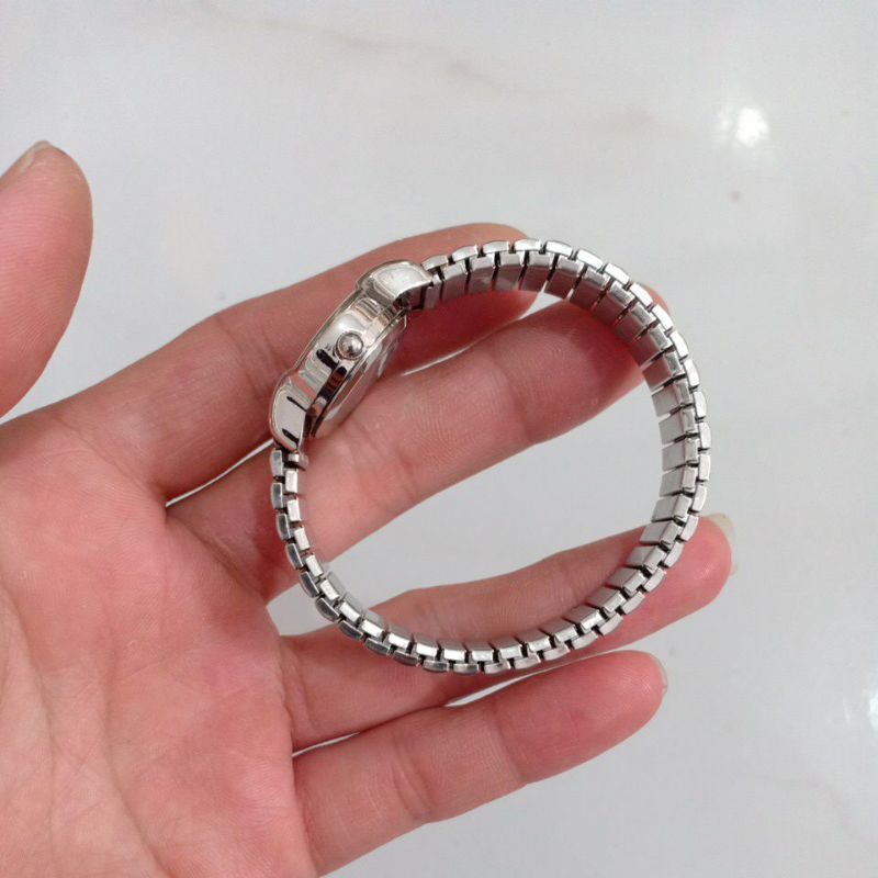 Đồng hồ si nhật nữ dây chun hiệu QUARTZ hình ong hoa độ mới cao 92%