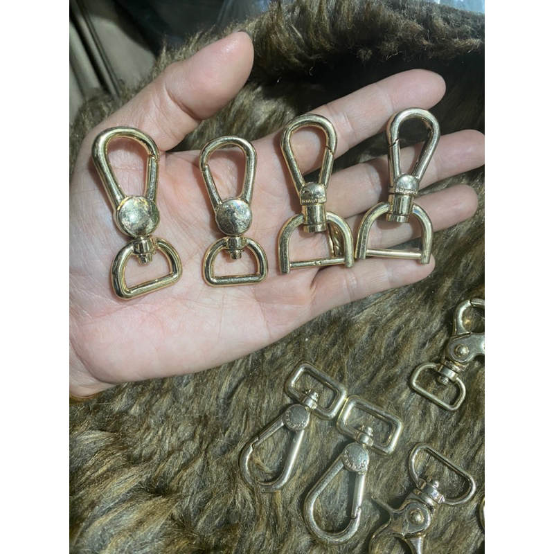 🔥🔥🔥Sale Móc  khoá vàng lọt lòng 1.8-2cm giá 7k/2 cái