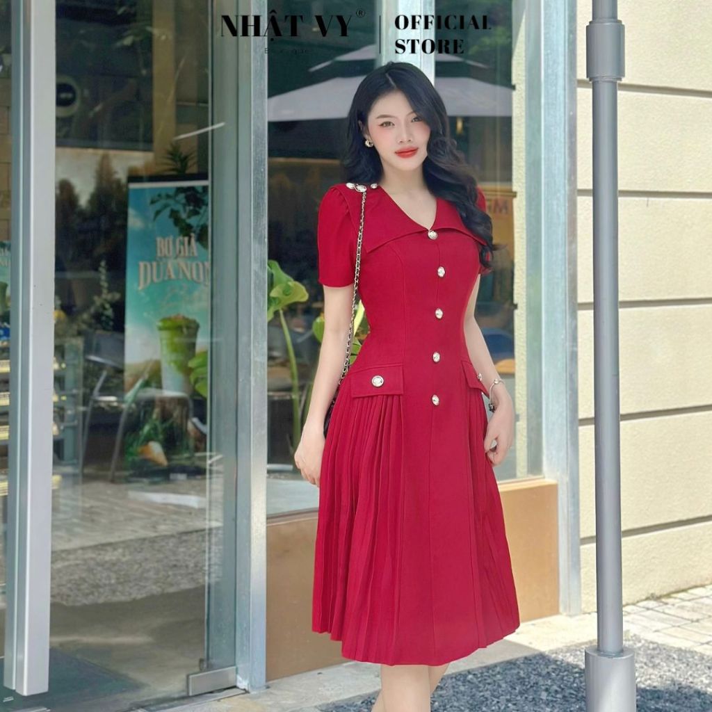 Đầm đi tiệc Nhật Vy cổ tim dáng ôm đính cúc kiểu chất lụa phù hợp công sở đi chơi cafe sang chảnh - D2857