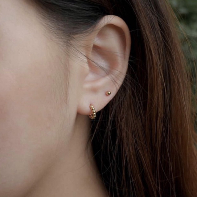 Khuyên tai bạc INS bi nhỏ dáng hoop / Giá 1 chiếc