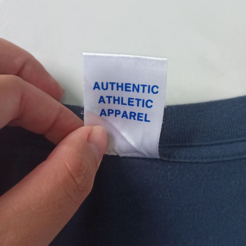 Áo thun Champion xanh đen Real 2hand