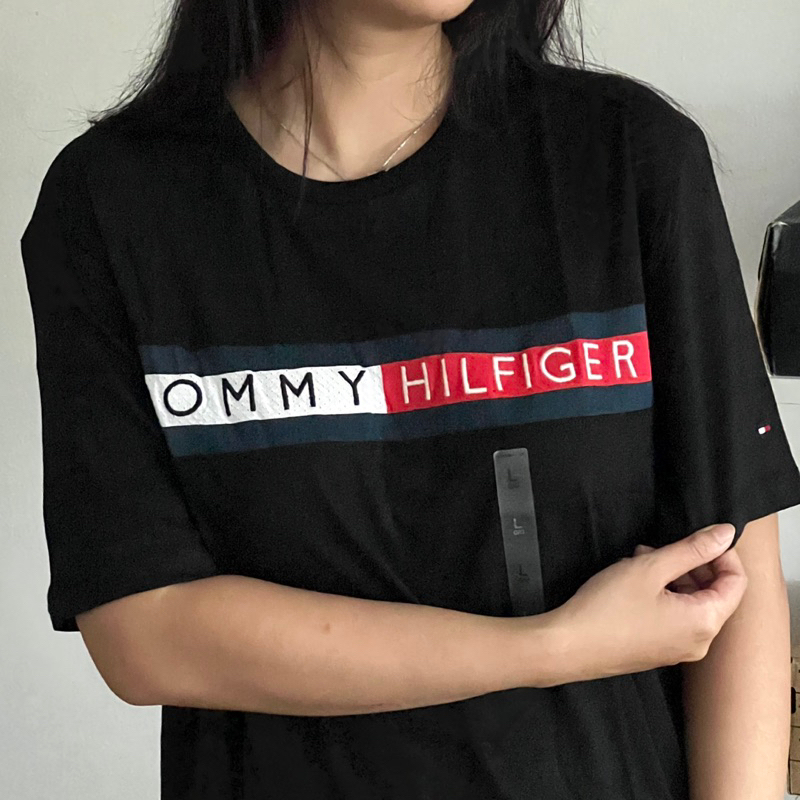 Áo thun Tommy Hilfiger Sign Tee Chính Hãng