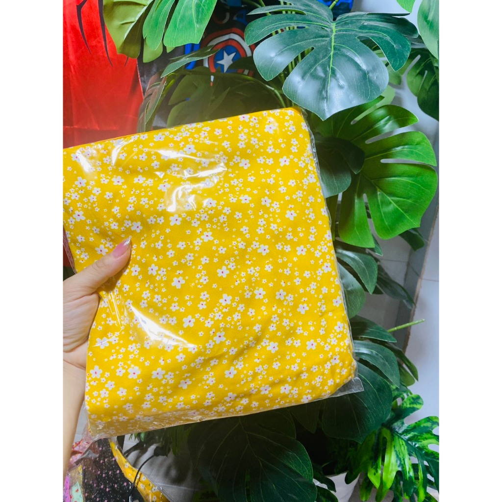 Bộ ngủ cho nữ vải lụa kiểu dáng hai dây hoa nhí dưới 63kg