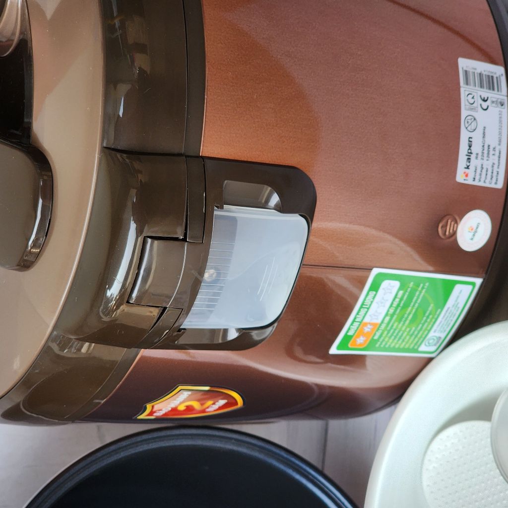 Nồi Cơm Điện Cao Cấp Kalpen R6, 3.2 lít cho giá đình 6-8 người