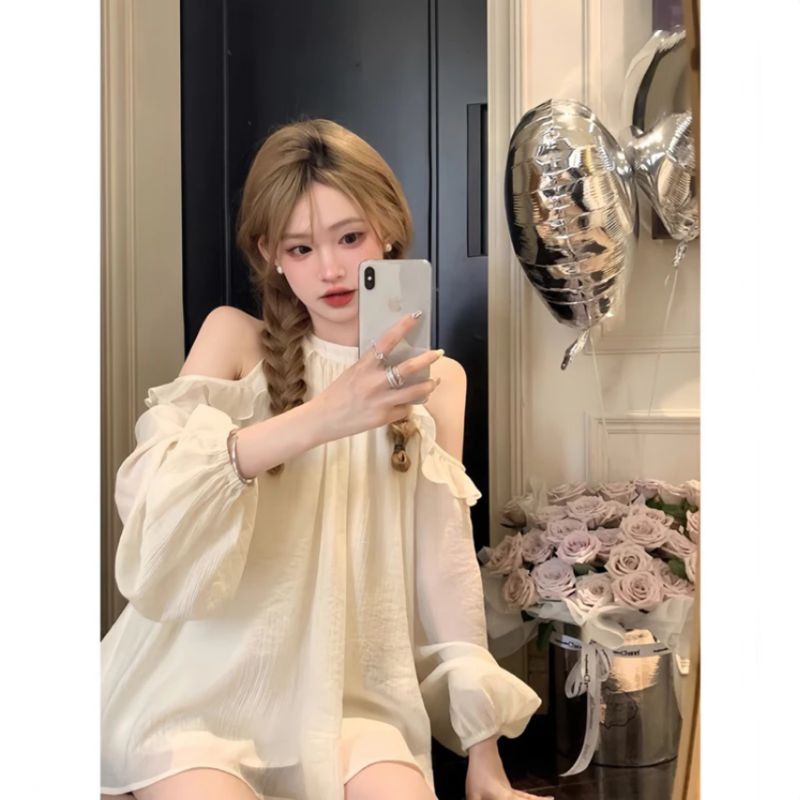 Sét Bộ Von Trễ Vai Áo Babydoll Hở Vai Kèm Quần Short