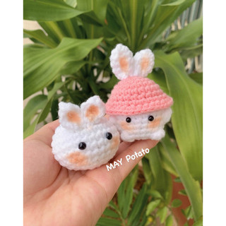 Móc khoá Thỏ mochi bằng len