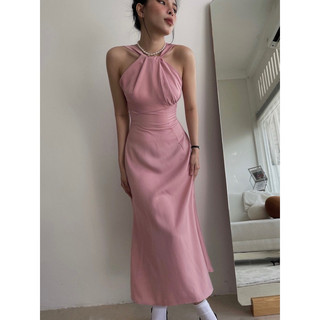 Đầm dạ hội cổ chéo