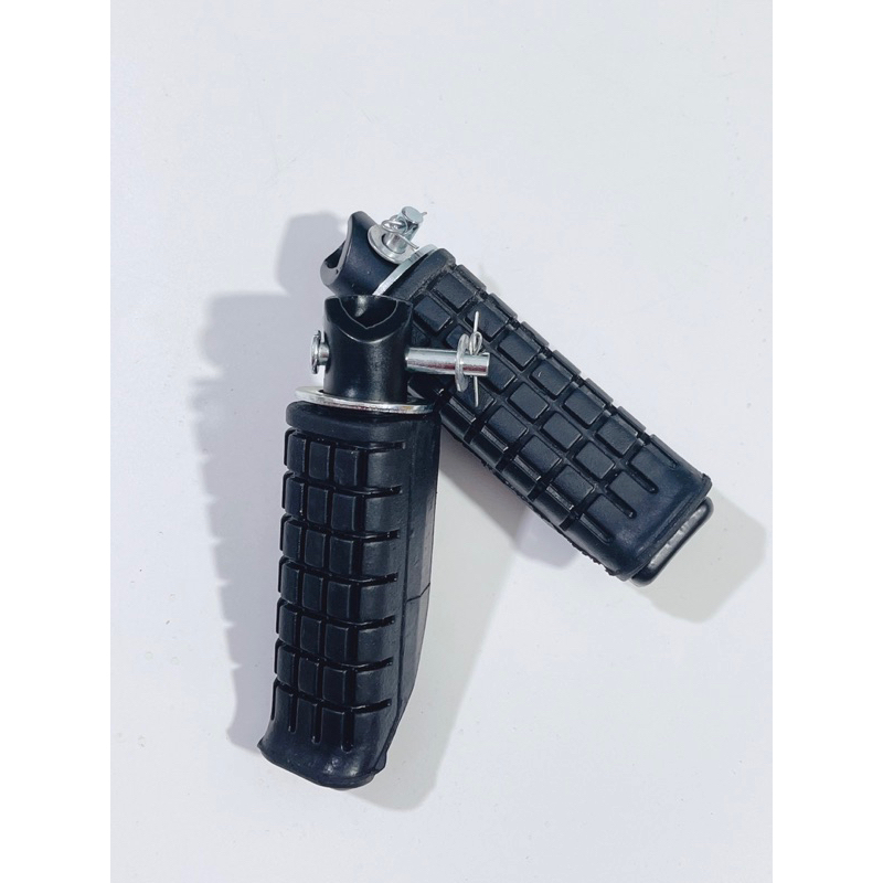 Cặp 2 bên gác chân xếp sau xe AirBlade 2008-2012, gác chân sau AB