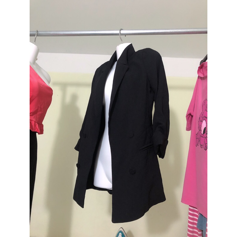 Áo vest có độn vai