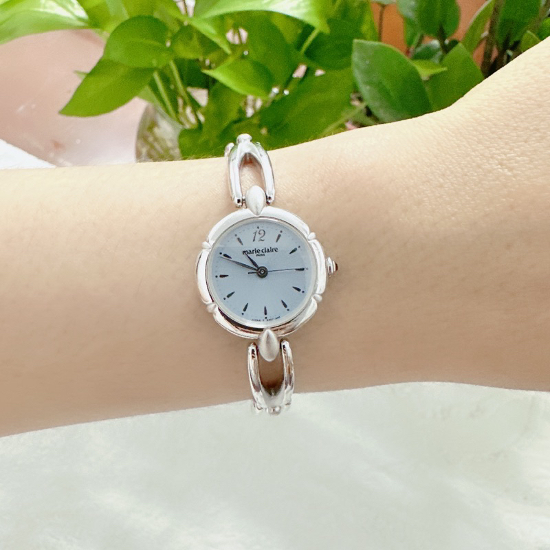 Đồng hồ nữ si nhật hiệu Marie Claire