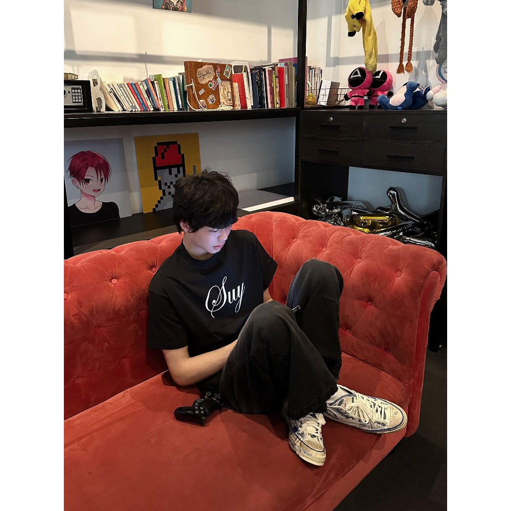 Áo thun Suy - Màu Đen - Unisex - Form Boxy