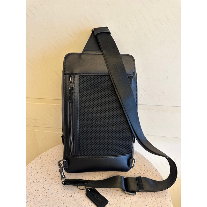 Túi đeo chéo nam Coach Gotham xuất xịn