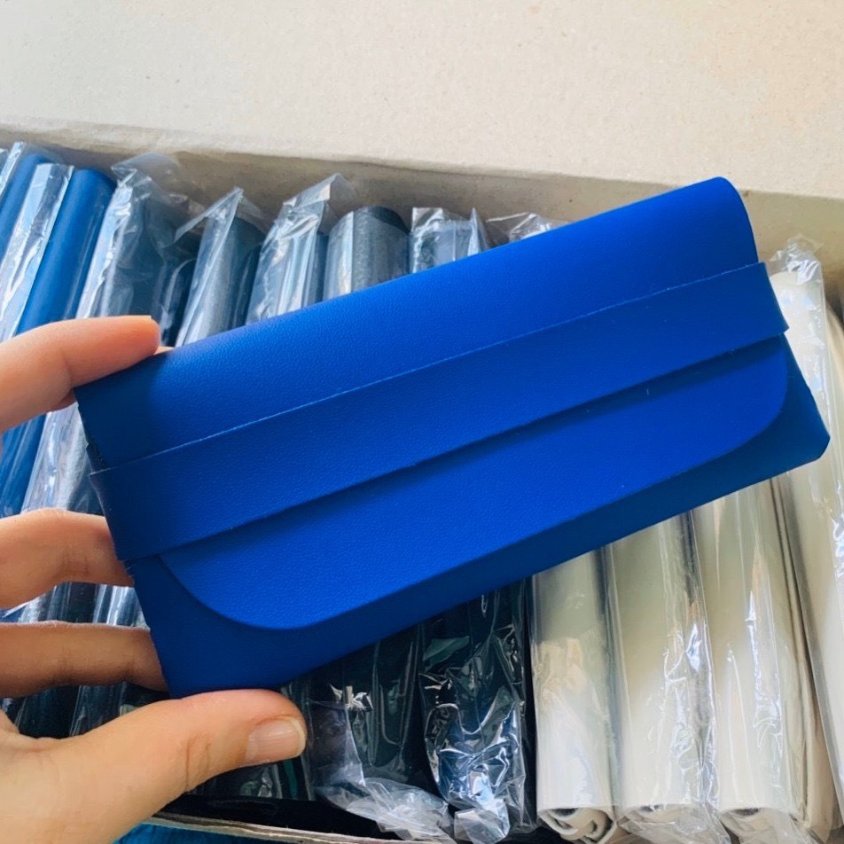 Ví da gài đa năng đựng kính mát, kính cận màu trơn PK506 thời trang