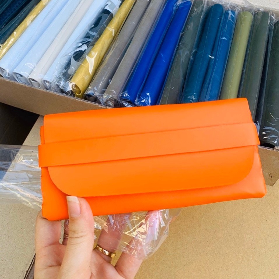 Ví da gài đa năng đựng kính mát, kính cận màu trơn PK506 thời trang