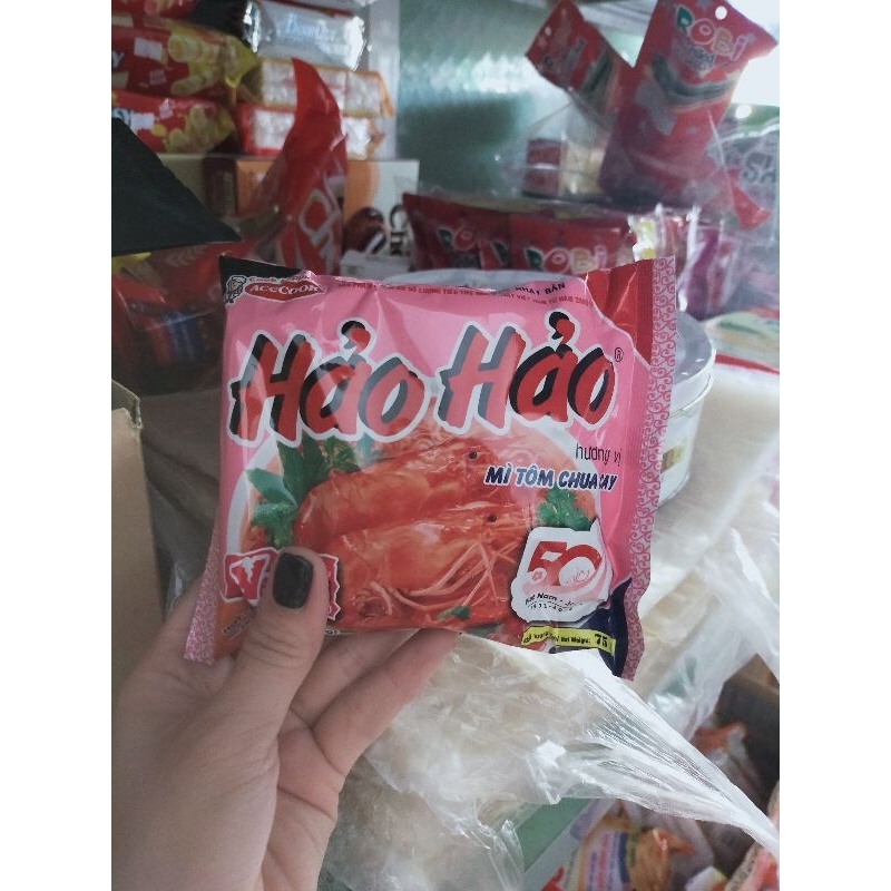 10 gói mì Hảo Hảo chua cay