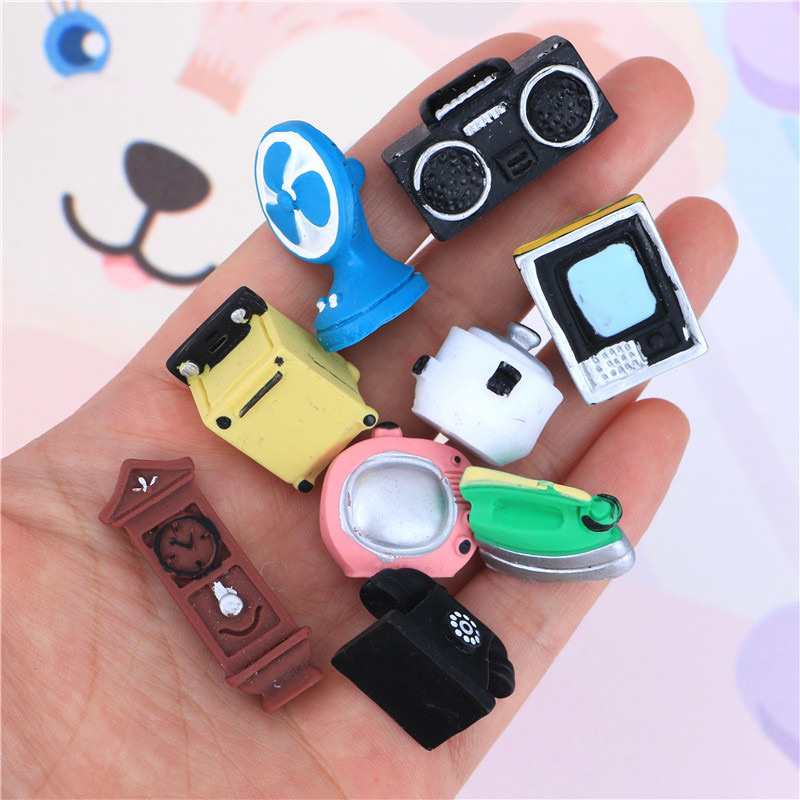 Mô Hình Đồng Hồ Treo Tường Trang Trí Nhà Búp Bê