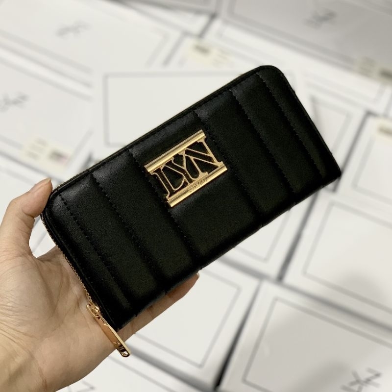 VÍ LYN CHẦN SỌC