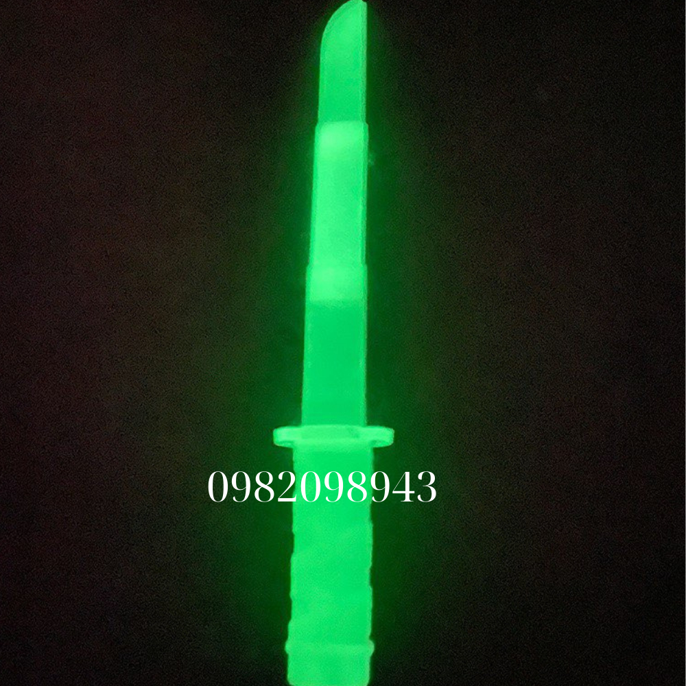 KIẾM NHỰA RÚT GỌN, KIẾM CÀ RỐT, KIẾM CÀ RỐT 3D CÓ PHẢN QUANG PHÁT SÁNG VÀO BUỔI TỐI AN TOÀN VUI NHỘN