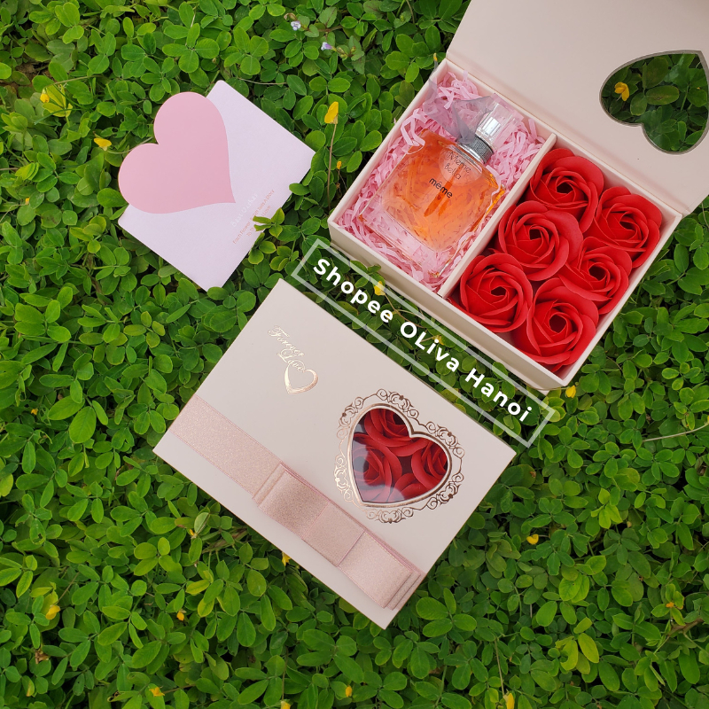Quà tặng sinh nhật bạn gái người yêu hộp quà noel có 6 hoa sáp cửa trái tim hồng kèm túi mix vòng tay bạc or nước hoa nữ