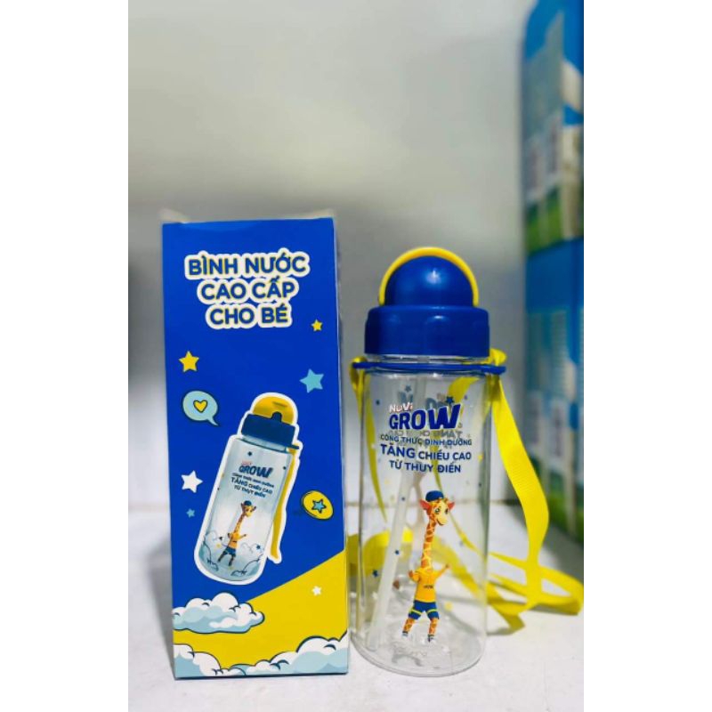 Bình nước cho bé hkm