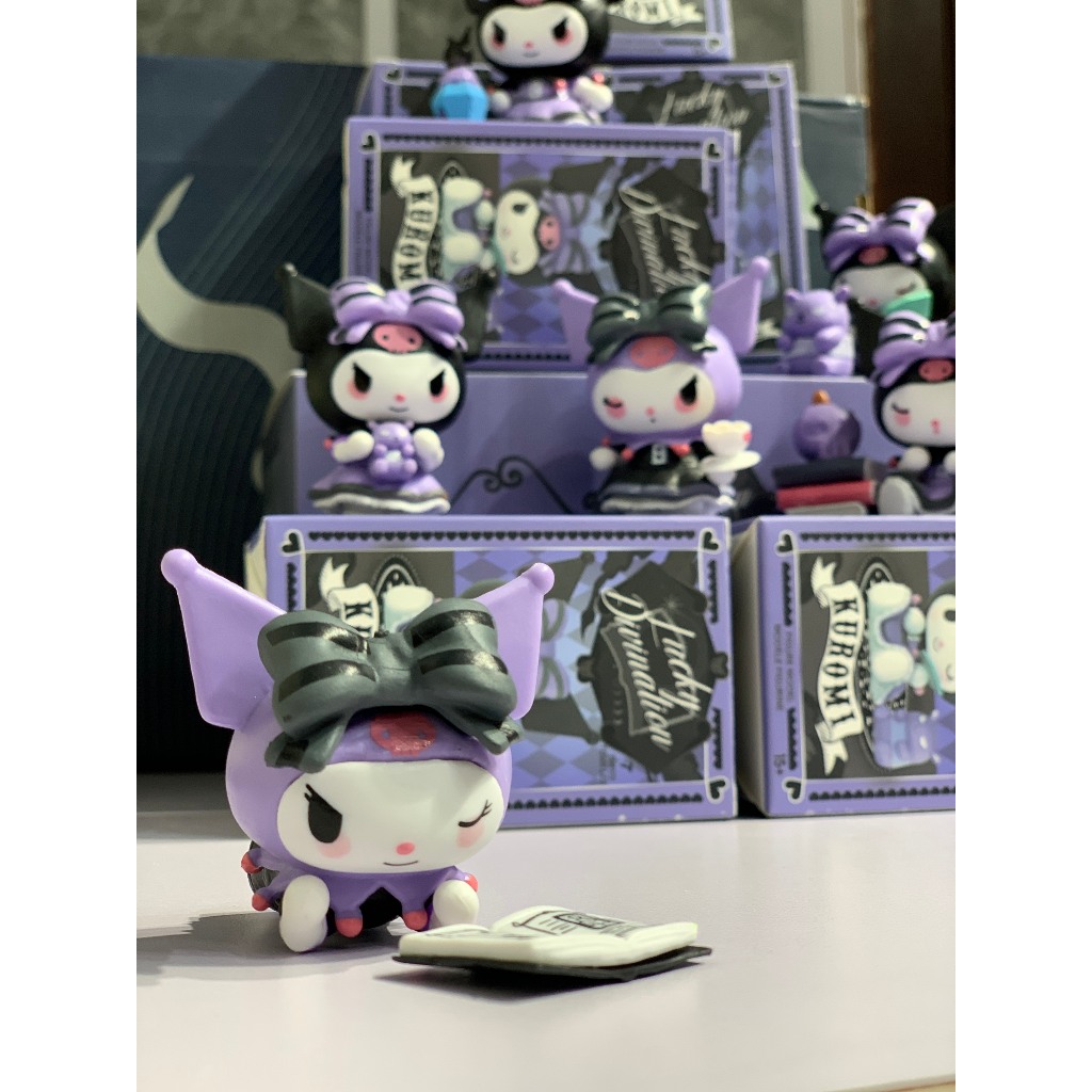 Mô Hình Nhân Vật Kuromi Trong Sanrio - trang trí bàn làm việc - làm quà tặng - sưu tầm -màu tím