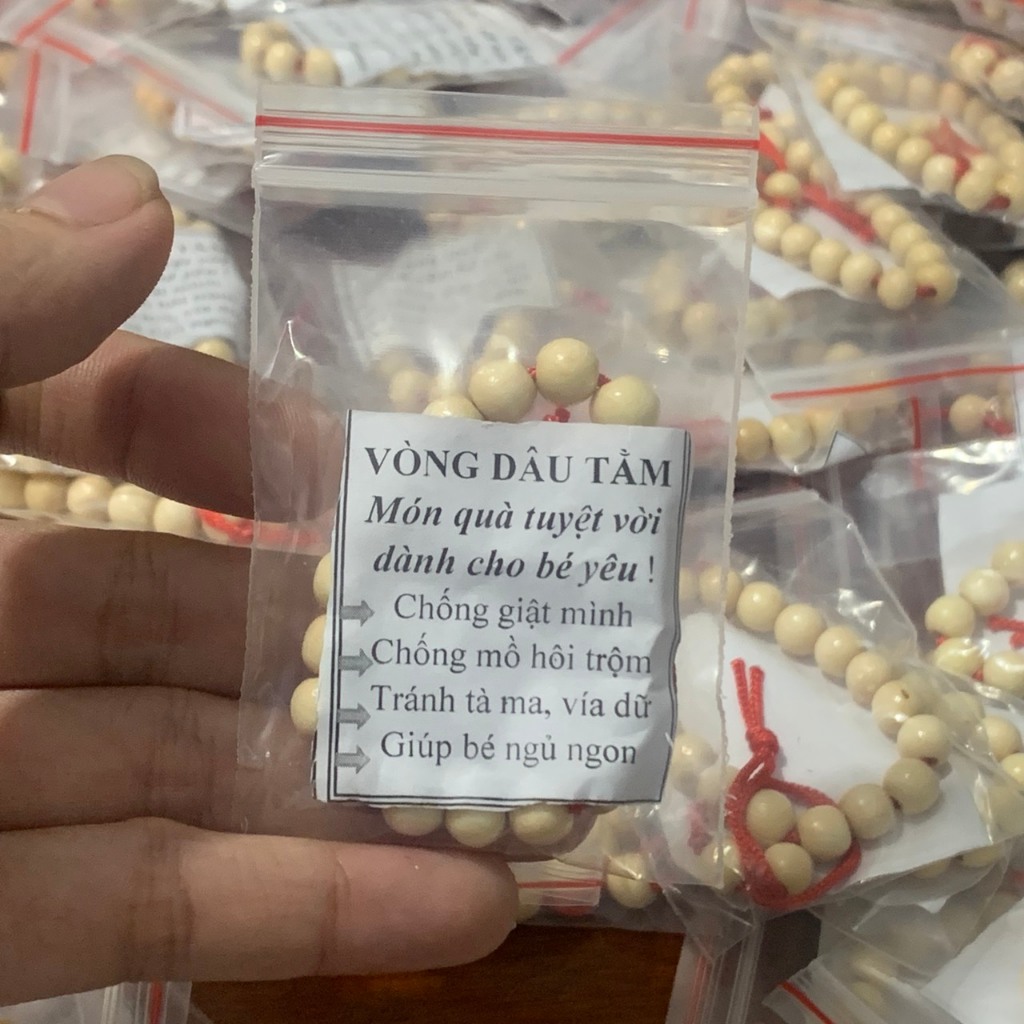 Vòng dâu tằm giúp bé ngủ ngon chống giật mình