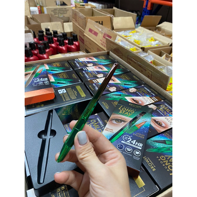 Bút Kẻ Mắt Nước Browit Nongchat Ultra Fine Eyeliner 0.01MM