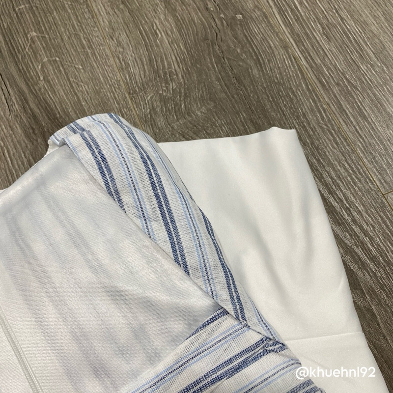 Mã 032 - Set áo peplum sọc + short trắng